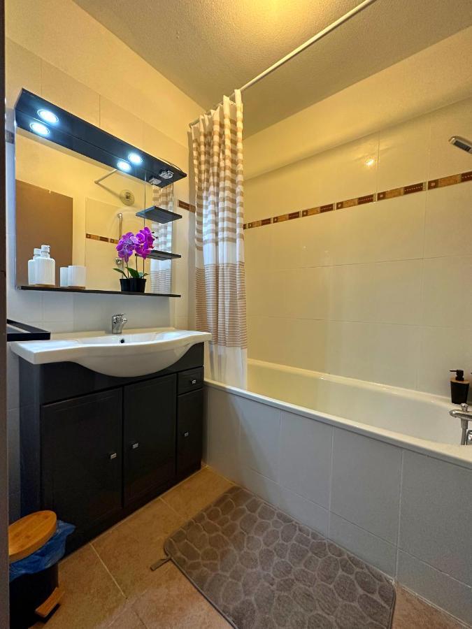 Апартаменты Evasion Feerique - 10Min Disney 30Mn Paris Монтеврен Экстерьер фото